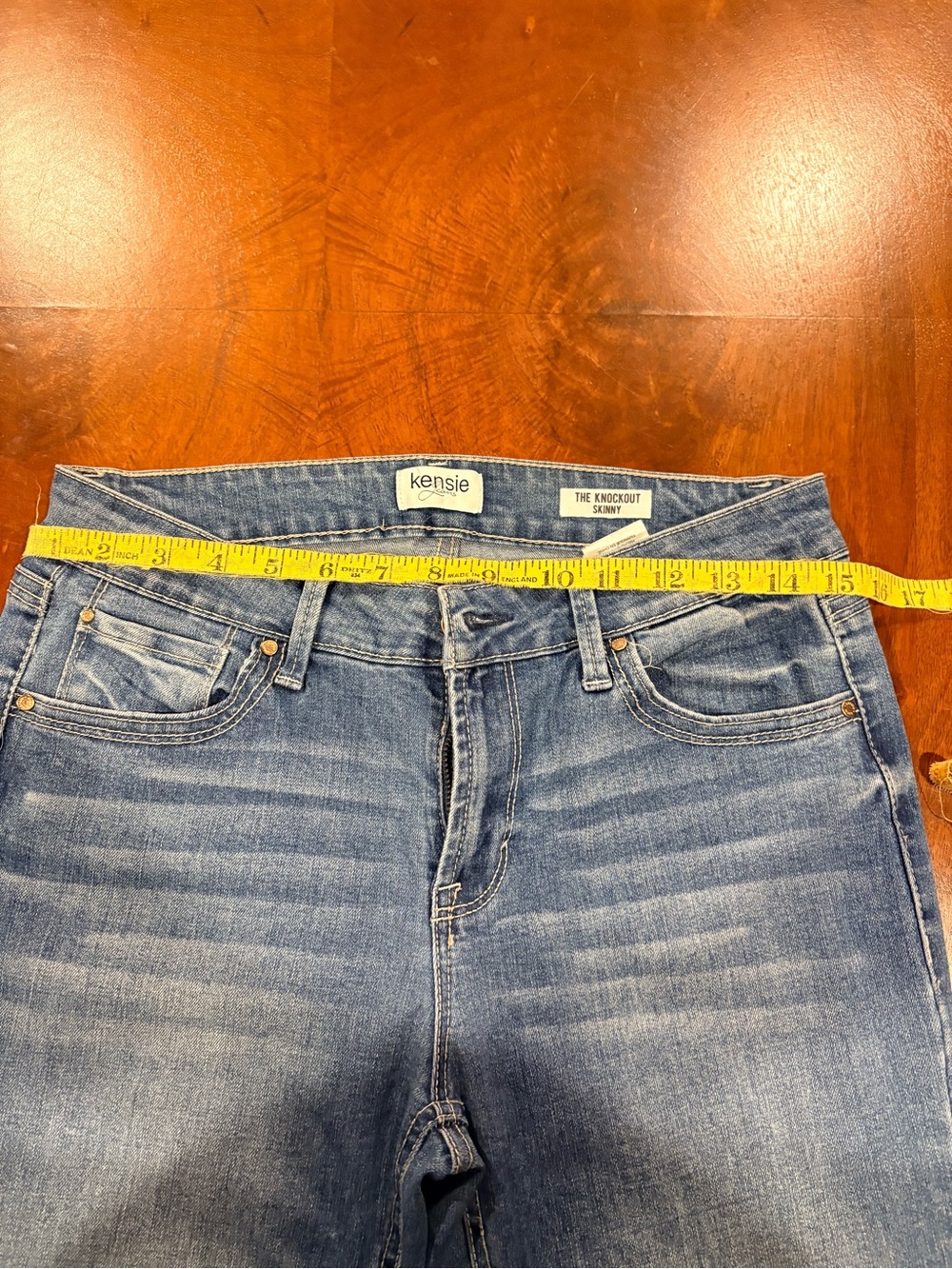 Ladies Blue Denim Jeans - Kensie Jeans Classic Fit, Size 6 - Picture 4 of 5